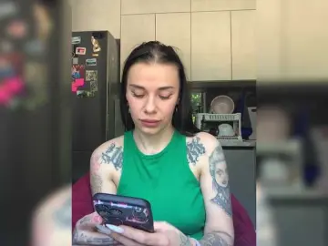 Bongacams Free Porn Cam of MaidenCrystal