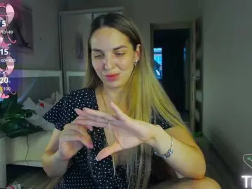 Bongacams Nude Webcam of AlexandraCandy