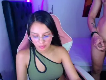 Bongacams Best Webcam of room-kitty