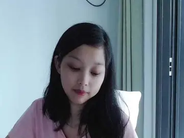 Bongacams Free Porn Cam of Selinababy99