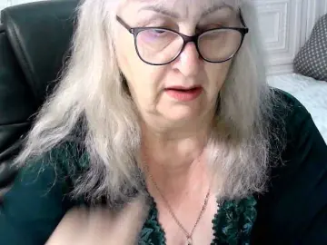 Bongacams Free Live Porn of LolkaAlyss
