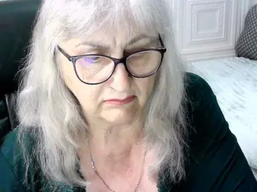 Bongacams Adult Webcam of LolkaAlyss