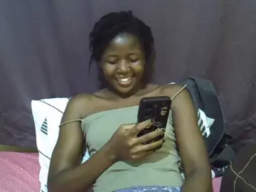 Bongacams Nude Webcam of sweet-tatiana