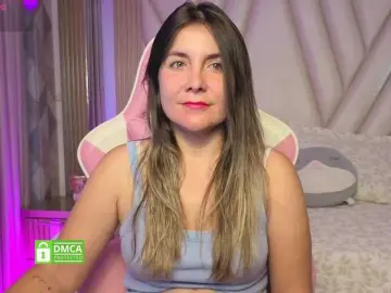 Bongacams Watch Live Sex Cams of Mya-falcon