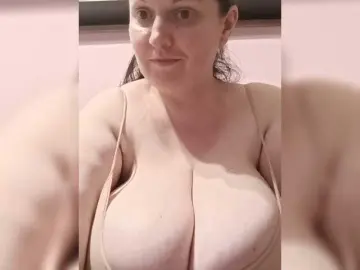 Bongacams Nude Webcam of LadyAlma