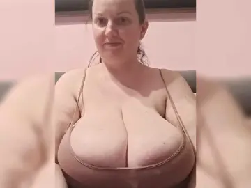 Bongacams Private Sex Chat of LadyAlma