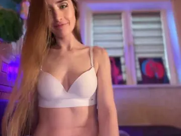 Bongacams Free Porn Cam of CandyBoom