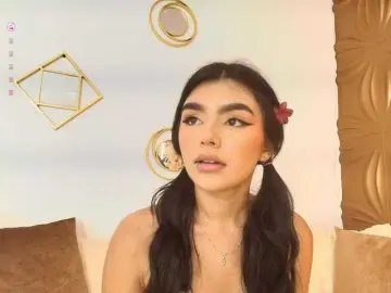 Bongacams Live Sex Cam of Paulinamiller