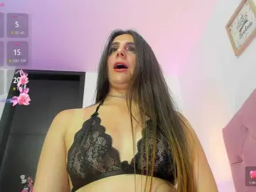 Bongacams Best live sex cam show of OrnellaHamilton