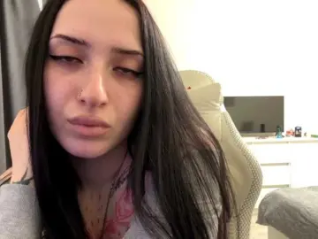 Bongacams Watch Live Sex Cams of LindseyBridenbaker