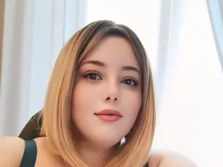 Bigtitsbaby90