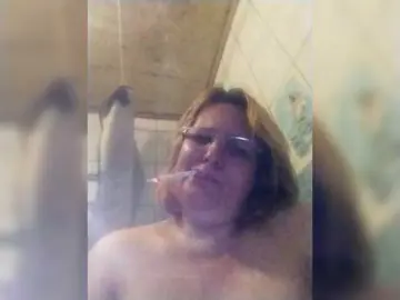Bongacams Sex Cam of ForestLadyXL