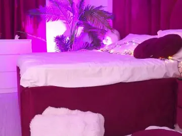 Bongacams Live Porn of KiraKrush