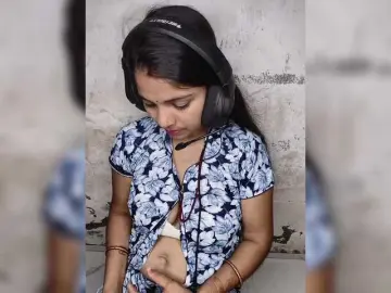 Bongacams Watch Live Sex Cams of Tunnidelhi