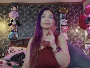 Bongacams Free Live Porn of YummyMeily