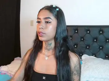 Bongacams Free Live Porn of ameliejoness17