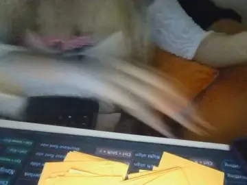 Bongacams Watch Live Sex Cams of JulieJoe