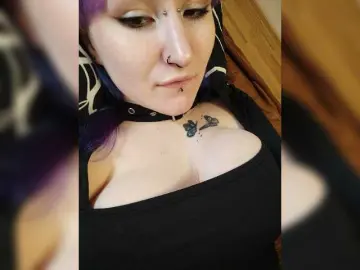 Bongacams Free Live Porn of Darcy-666