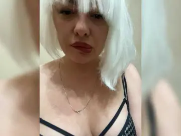 Bongacams Best live sex cam show of Milfaru