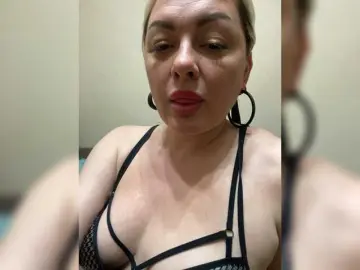 Bongacams Free Live Porn of Milfaru