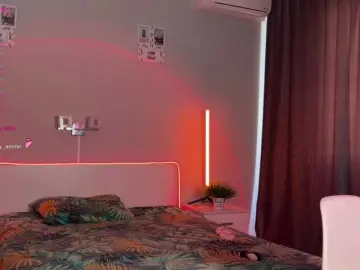 Bongacams Watch Live Sex Cams of Katherine-Ross