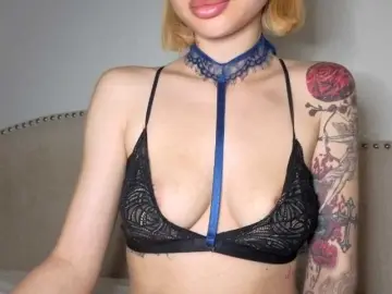 Bongacams Sex Cam of Xoxcat