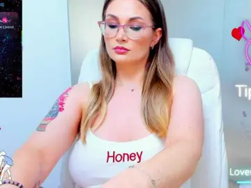 Bongacams Live Sex of anyarosses