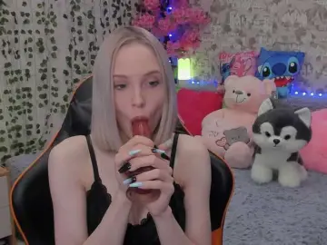 Bongacams Watch Live Sex Cams of GinaGinaLove
