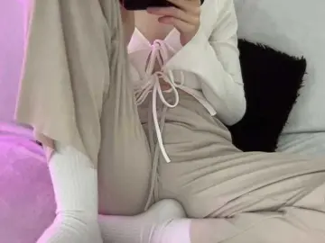 Bongacams Nude Webcam of BestyBoobs