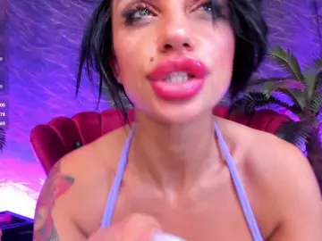 Bongacams Free Porn Cam of izabelatessa