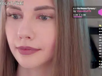 Bongacams Live Sex of -VikkiL0vesCheese-