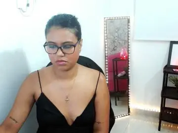 Bongacams Watch Live Sex Cams of Shawnycarson