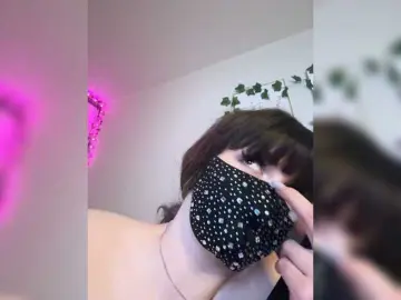 Bongacams Nude Webcam of ExXXxstaZZZ