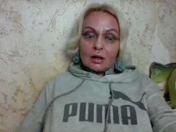 Bongacams Free Live Porn of GardenerofIllusions