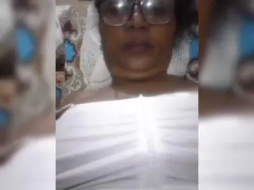 Bongacams Sex Chat of hotmomsexy