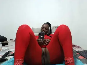 Bongacams Free Live Porn of CreamyBum
