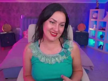 Bongacams Watch Live Sex Cams of VelvetLuck