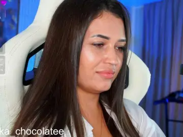 Bongacams Free Porn Cam of Adel-chocolatee