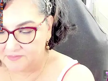 Bongacams Live Sex of cataleya-mom