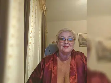 Bongacams Nude Webcam of KarinkaSweet