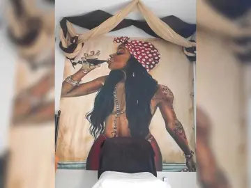 Bongacams Watch Live Sex Cams of QueenAnitaDix