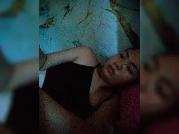 Bongacams Sex Chat of XXhornywetprincess99XX