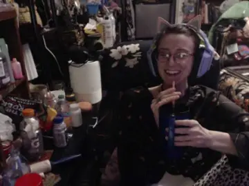 Bongacams Free Porn Cam of pussyxpaladin