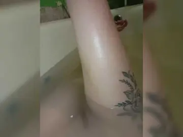 Bongacams Watch Live Sex Cams of Kitty2044