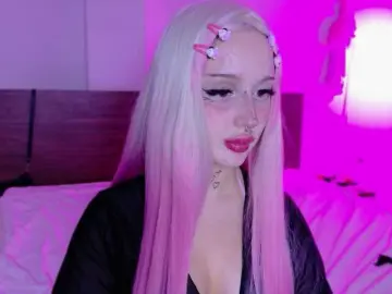 Bongacams Live Porn of lolykari