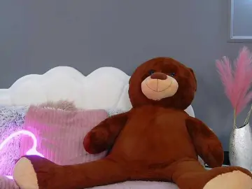 Bongacams Best Webcam of CrystalRed