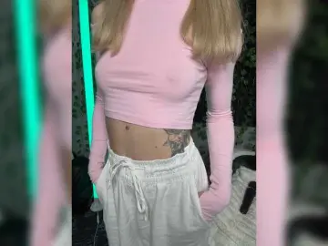 Bongacams Watch Live Sex Cams of Korol-Eva