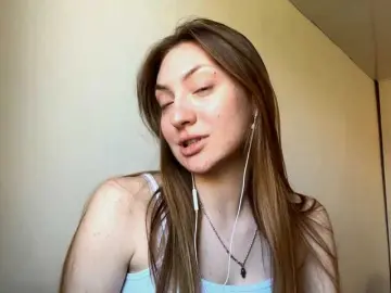 Bongacams Private Sex Chat of MyrticeDollen