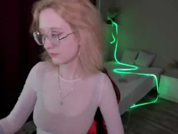 Bongacams Free Porn Cam of LunaTerry