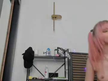 Bongacams Live Sex of LucyStars